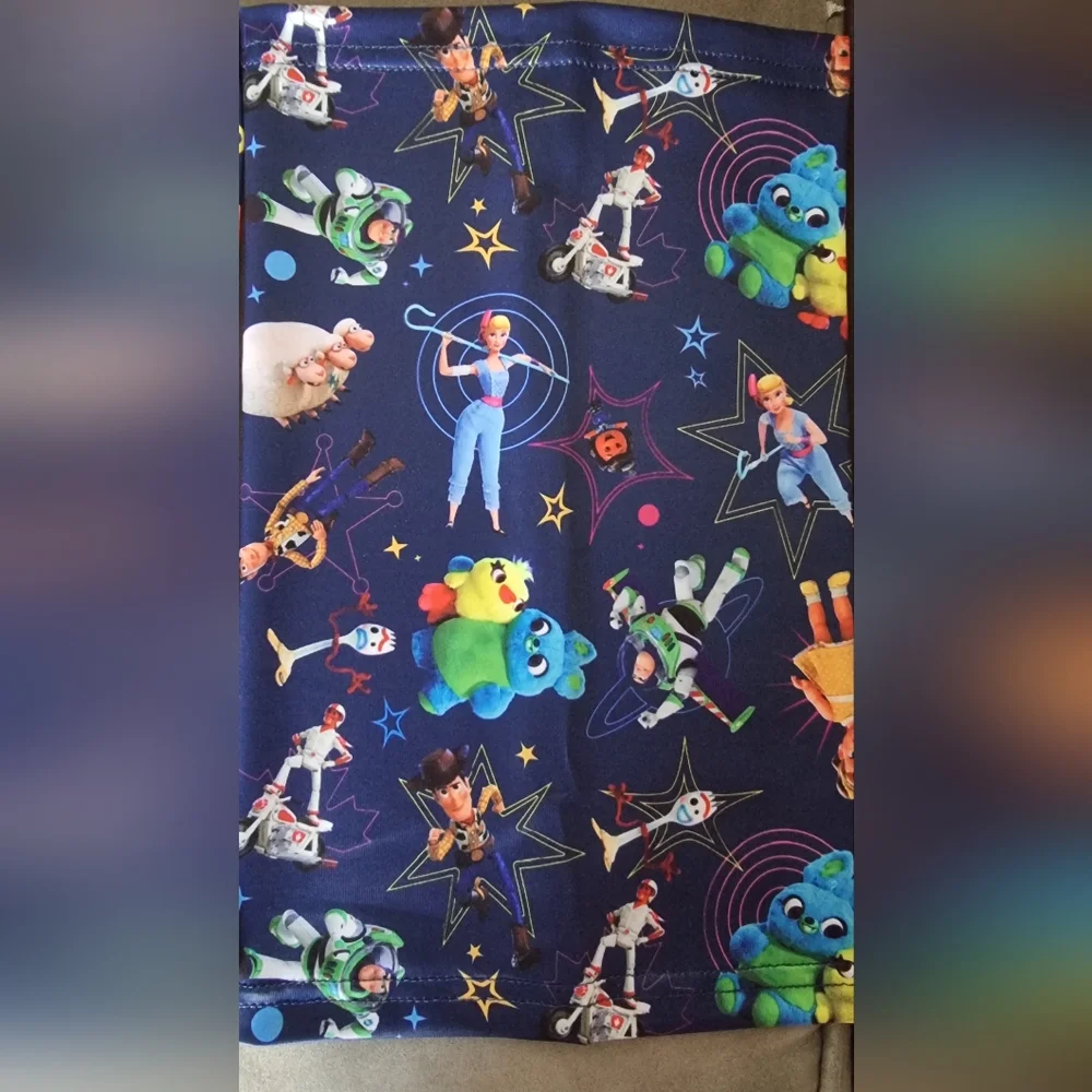NWOT 3pk kids gaitor face covers